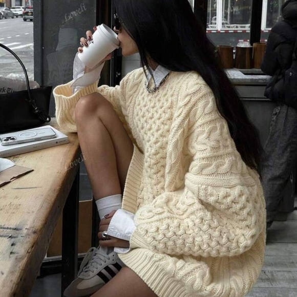 Women's Fashionable Casual Solid Color Cable Drop Shoulder Long Sleeve Round Cre - Picture 1 of 5